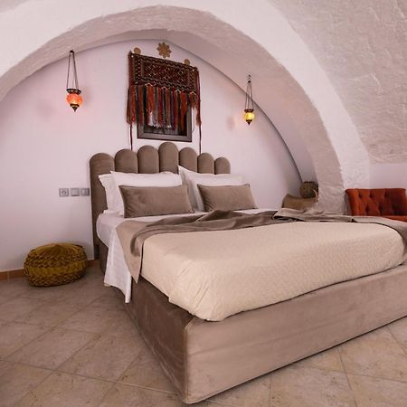 April Luxury Suites (Adults Only) Rhodes City Eksteriør billede